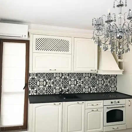 Vivian Apartment *
